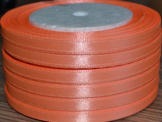 Лента атласная 6 мм - оранжевый 40, 1 бобина Лента атласная 6 мм - оранжевый 40, 1 бобина