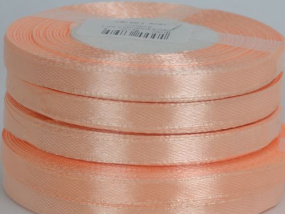 Лента атласная 6 мм - персиковый бледный №82, 1 бобина Лента атласная 6 мм - персиковый бледный №82, 1 бобина