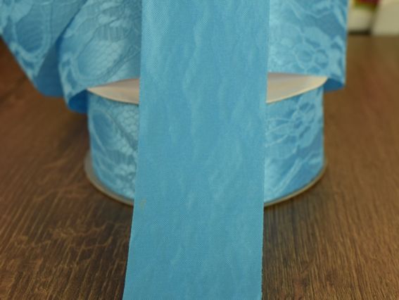 Атласная лента 40мм с кружевом , бирюзовая, 1 метр