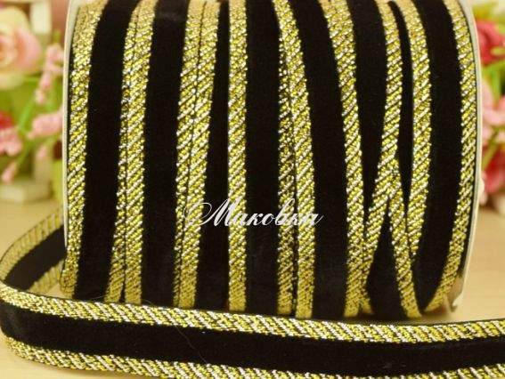 Оксамитова стрічка 15 мм, чорна із золотим кантом, 1 м Оксамитова стрічка 15 мм, чорна із золотим кантом, 1 м