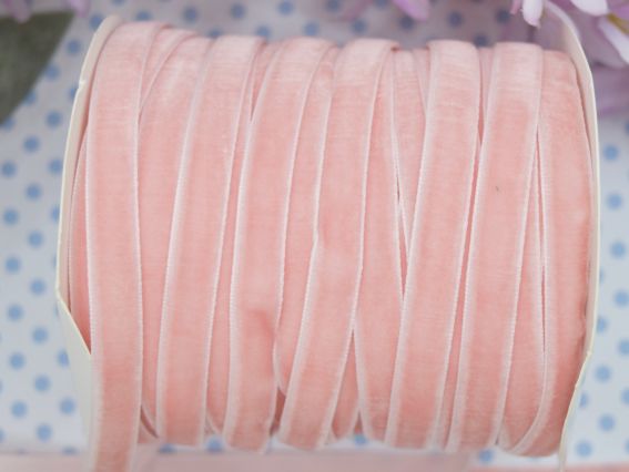 Оксамитова стрічка 10 мм, Персиково-Рожева , 1 м Оксамитова стрічка 10 мм, Персиково-Рожева , 1 м