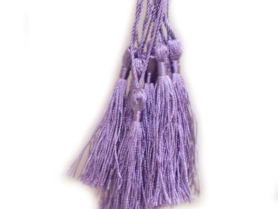 Кисти шелковые 13,5 см, сиреневые 10 штук Кисти шелковые 13,5 см, сиреневые 10 штук