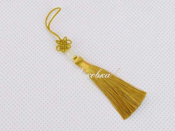 Китиця з намистиною та китайським вузликом золота Китиця з намистиною та китайським вузликом золота