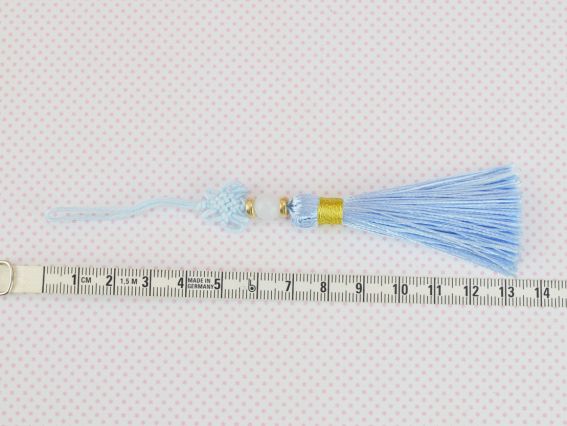Шелковистая голубая кисточка с бусиной и китайским узелком, длина 7 см, Голубой цвет