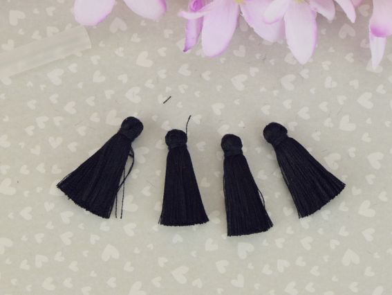 Шелковые кисти для украшений, длина 3 см, Черный цвет, 4 штуки