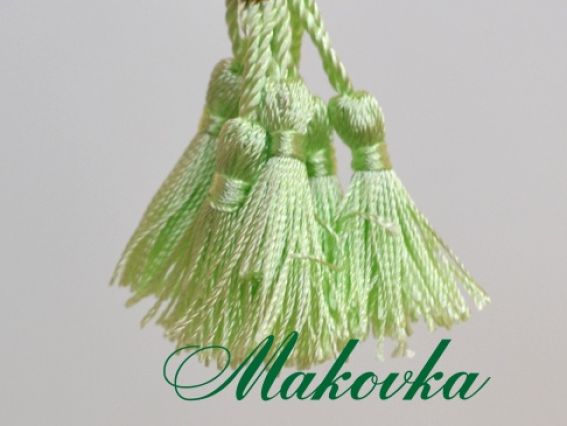 Кисти шелковые 4,5-5 см, салатовые, 10 штук Кисти шелковые 4,5-5 см, салатовые, 10 штук