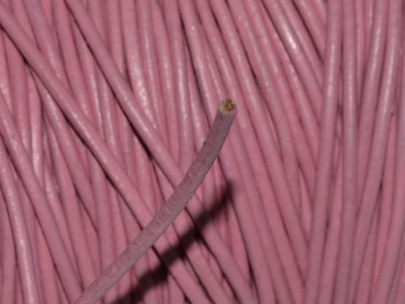Кожаный шнур, 2 мм, розовый, 1 м Кожаный шнур, 2 мм, розовый, 1 м