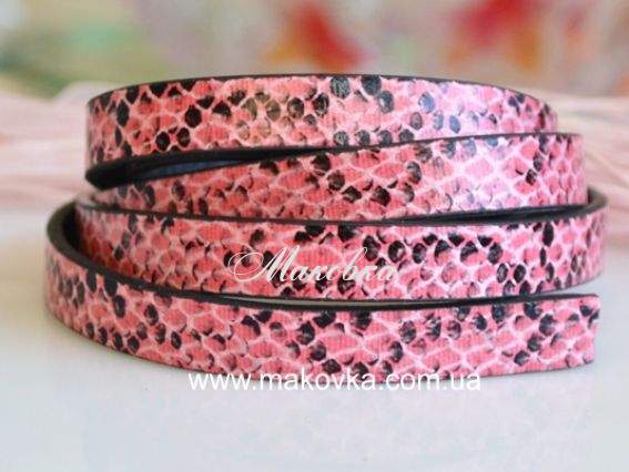 Кожаный шнур, 10х2 мм, змеиный дизайн, 1 м, темно-розовый Кожаный шнур, 10х2 мм, змеиный дизайн, 1 м, темно-розовый