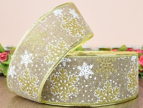 Стрічка 63 мм, новорічна RNYY-1919, 1920, 1921, СІТКА мішковина із ЗОЛОТИМИ сніжинками Стрічка 63 мм, новорічна RNYY-1919, 1920, 1921, СІТКА мішковина із ЗОЛОТИМИ сніжинками