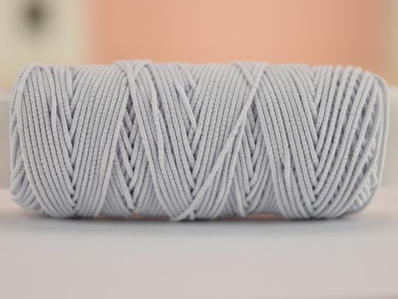 Нитка-резинка классическая, цвет на выбор белый