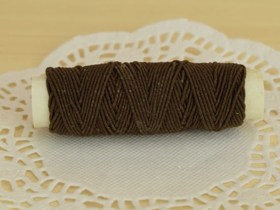 Нитка-резинка классическая, цвет на выбор коричневый