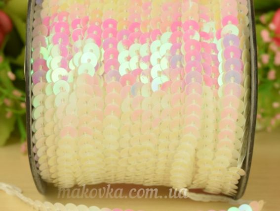 Стрічка з паєток 6мм Хамелеон молочна, 1 метр