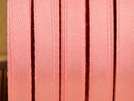 Атласна стрічка колір 049 Peri 6 мм, бобіна 36 ярд