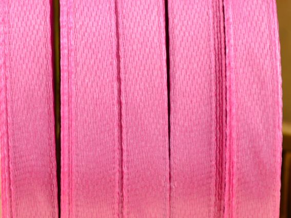 Атласна стрічка колір 068 Peri 6 мм, бобіна 36 ярд