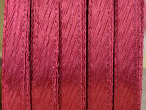 Атласна стрічка колір 083 Peri 6 мм, бобіна 36 ярд