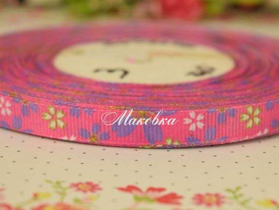 Репсовая лента 10 мм №04 Малиновая с сиреневыми и белыми полевыми цветами, 1 м