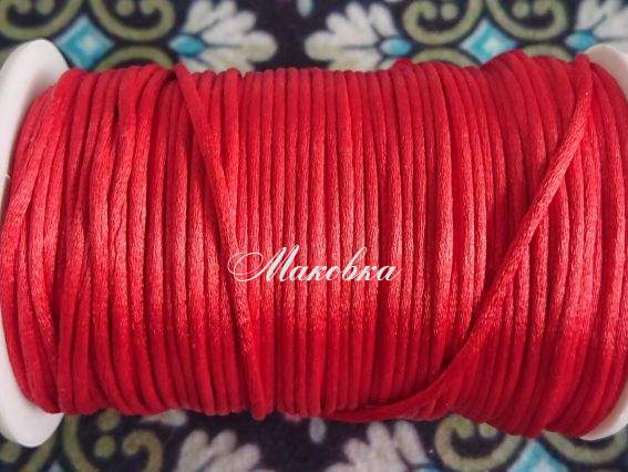 Шелковый шнур 2,5 мм красный, гладкий 1 м