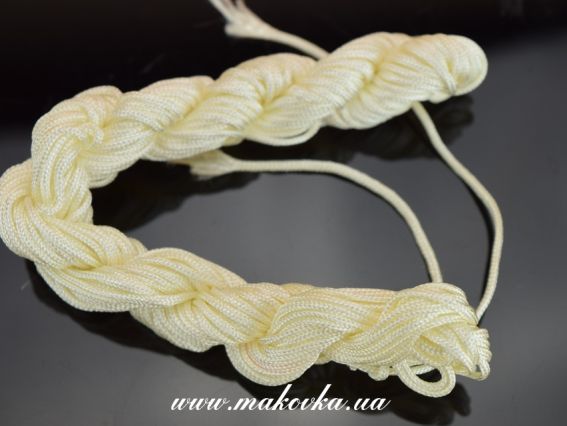 Шнур нейлоновий для плетіння макраме товщина 1,5 мм, кремовий