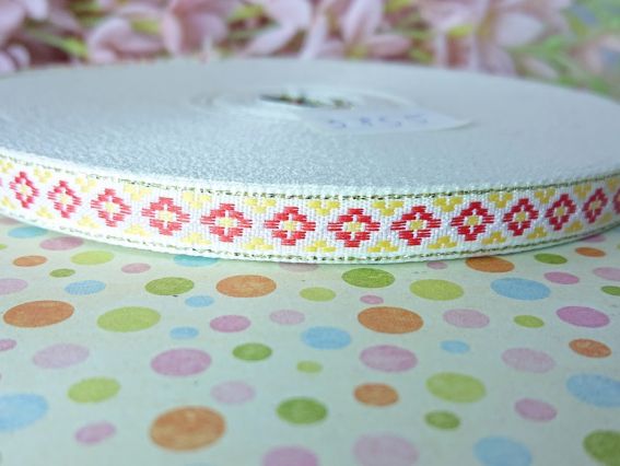 Гобеленовая Лента с орнаментом красно-желтые на белом 10 мм, 1 м