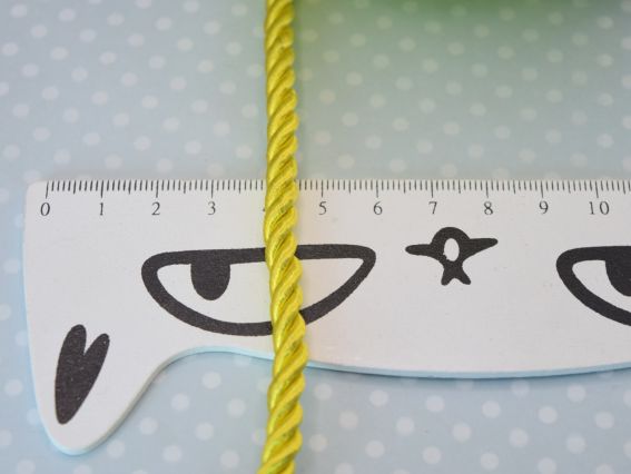 Атласный витой шнур, толщина 6 мм цвет Желто-ЗОЛОТОЙ, 1 м