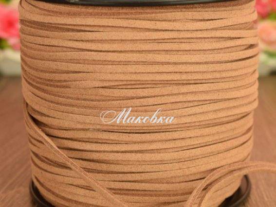 Замшевый шнур 3х1,5 мм, 1 м, коричневый светлый Замшевый шнур 3х1,5 мм, 1 м, коричневый светлый