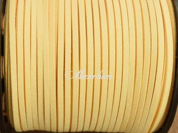 Замшевий шнур 3х1,5 мм, 1 м, ванільний темний Замшевий шнур 3х1,5 мм, 1 м, ванільний темний