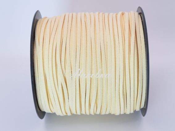 Замшевый шнур 3х1,5 мм, 1 м, ванильный 