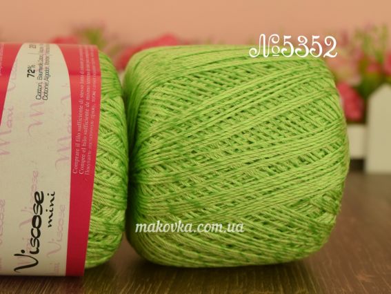 Maxi Viscose mini Madame Tricote, 50г 5352 светло зеленый