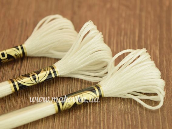 DMC Е940 мулине светится в темноте, 8 м, , 1 шт