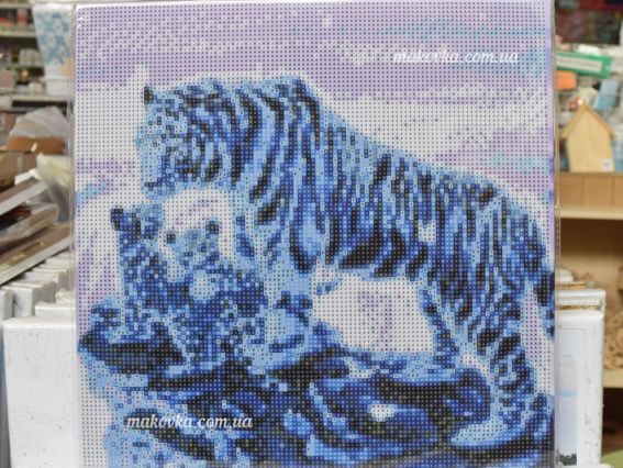 Картина стразами MЕ24480 Турбота (тигри), набір 178201 Діамантові ручки на підрамнику