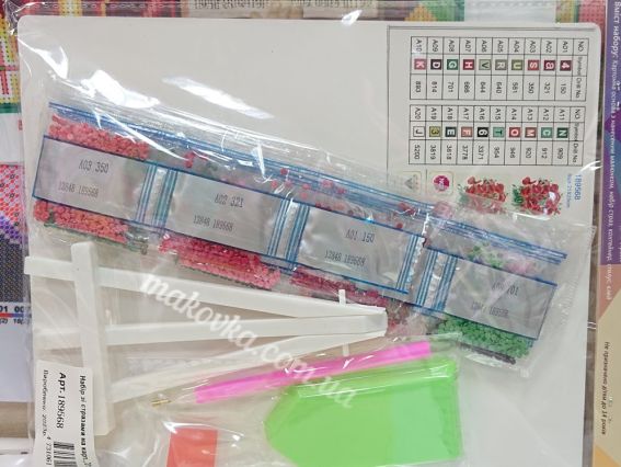 Картина стразами 5D 189568 Маки 21х25см Go to Art, на підставці 