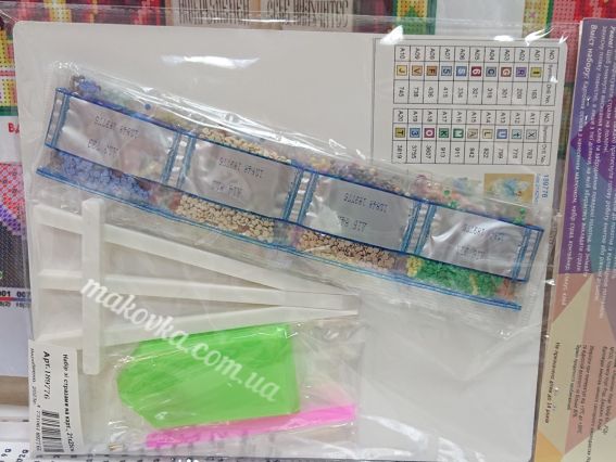 Картина стразами 5D 189776 Ангел-хранитель для девочки, 21х25см Go to Art, на подставке