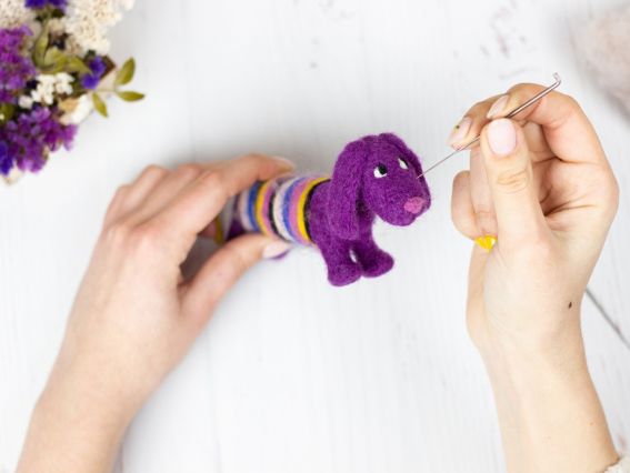 ВАЛ-004 Набір для творчості Валяння "Такса" УМНЯШКА