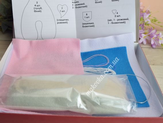 Фетровая игрушка Кролики, ФН-106  ВДВ, набор для шитья из фетра игрушки