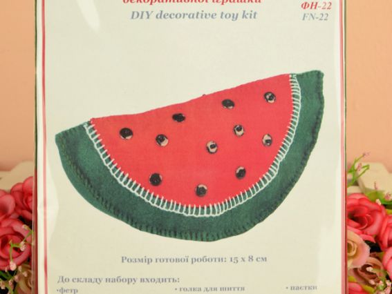 Набор для шитья игрушки Арбузик ФН-22 ВДВ,  фетр