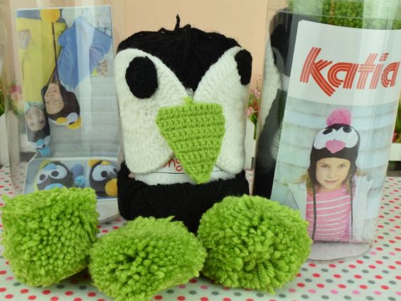 блакитний з чорним