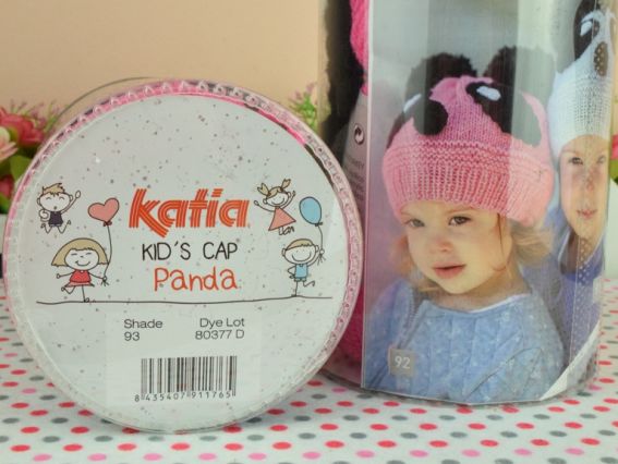 Шапочка Панда набір для в'язання Katia