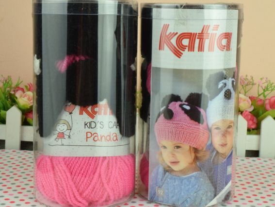 Набір для в'язання Katia Шапка Панда Рожева