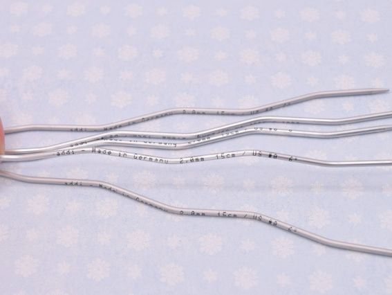 Панчішні в'язальні спиці вигнуті CraSy Snake ADDI 203-2/2-15  довжина 15 см, 5шт, №2 мм