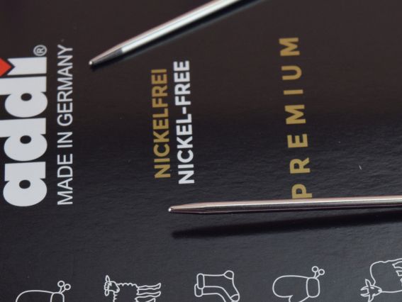 Кругові в'язальні спиці ADDI 105-7/2,25-100 сріблясті на золотій волосіні, 100см, №2,25 мм