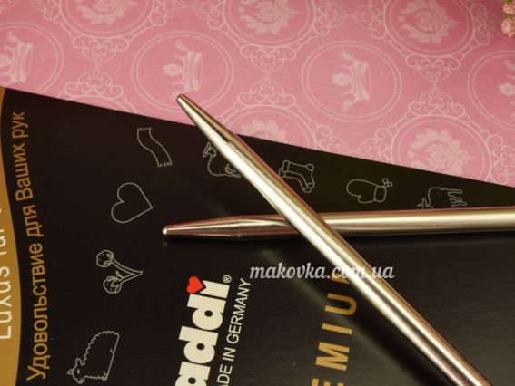 Круговые вязальные спицы ADDI 105-7/5-100 серебристые на золотой леске, 100см, №5мм