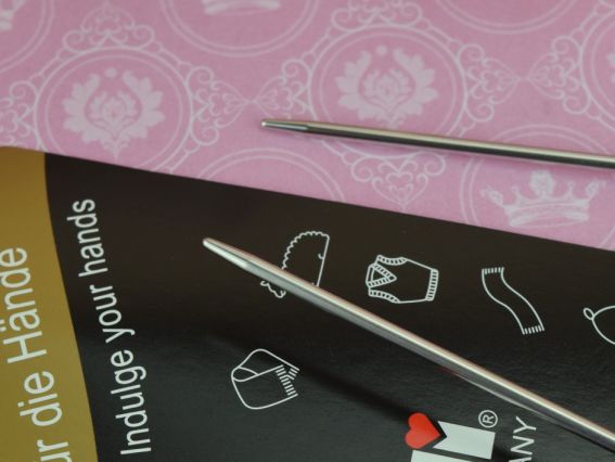 Кругові в'язальні спиці ADDI 105-7/2,25-80 на золотій волосіні, з латуні, довжина 80 см, №2,25 мм