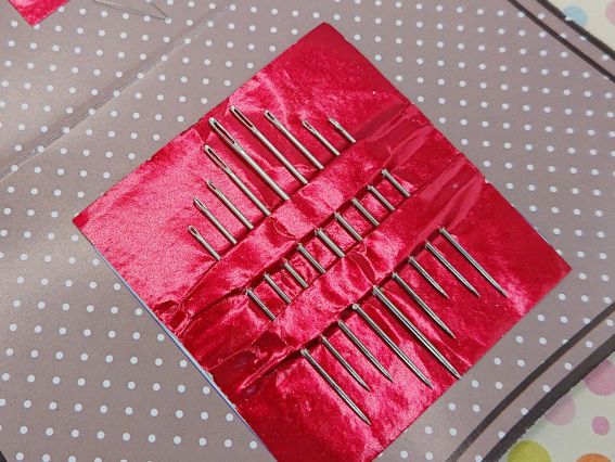 Иглы швейные и штовальные PONY 22401 , набор 21 шт с нитевдевателем