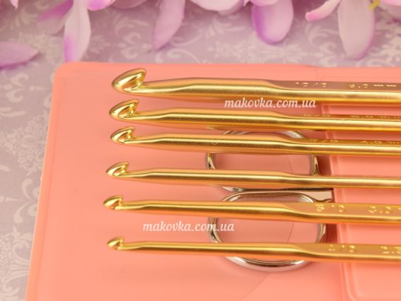 TCK-004e Classic 4 Tulip набор крючков для вязания № 09-6мм в ванильном органайзере с ножницами