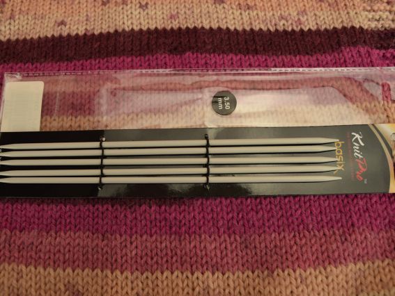 45114 Короткие чулочные вязальные спицы KnitPro Aluminium DPNs Basix №3,5 мм длина 20см 5шт