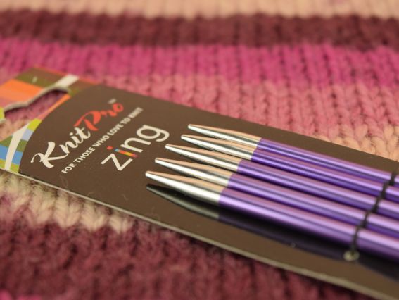 Короткие чулочные вязальные спицы Zing KnitPro 47008 длина 15 см, 5шт, №3,75 мм