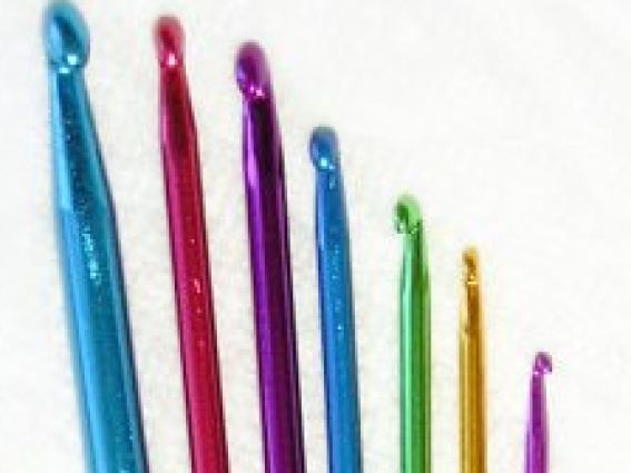 Гачок для в'язання кольоровий №4 Гачок для в'язання кольоровий №4