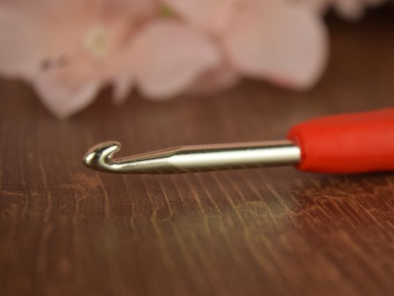 Крючок для вязания с мягкой ручкой 5 мм