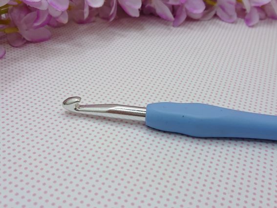 В'язальний гачок з м'якою ручкою 6мм