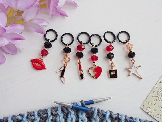 Подарунковий Набір маркерувальників для в'язання з підвісками ЕМ-005 Я же - дівчинка